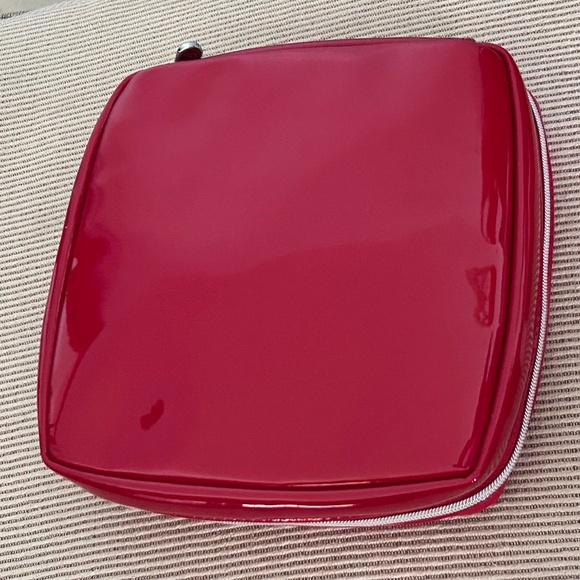 Dior Patent Red cosmetic pouch EUC - Picture 8 of 9